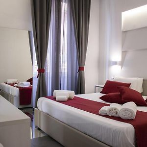 Megaris Luxury Suite Rooms